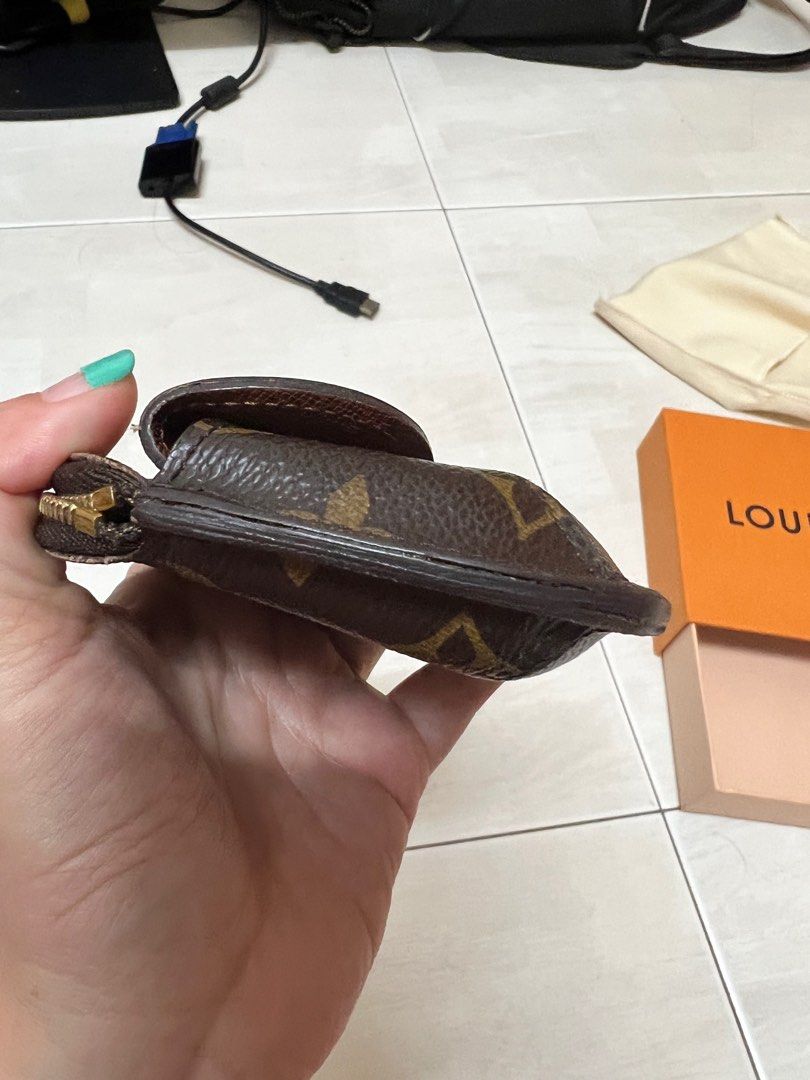 Louis Vuitton LV Portomonet Shilling Coin Pocket