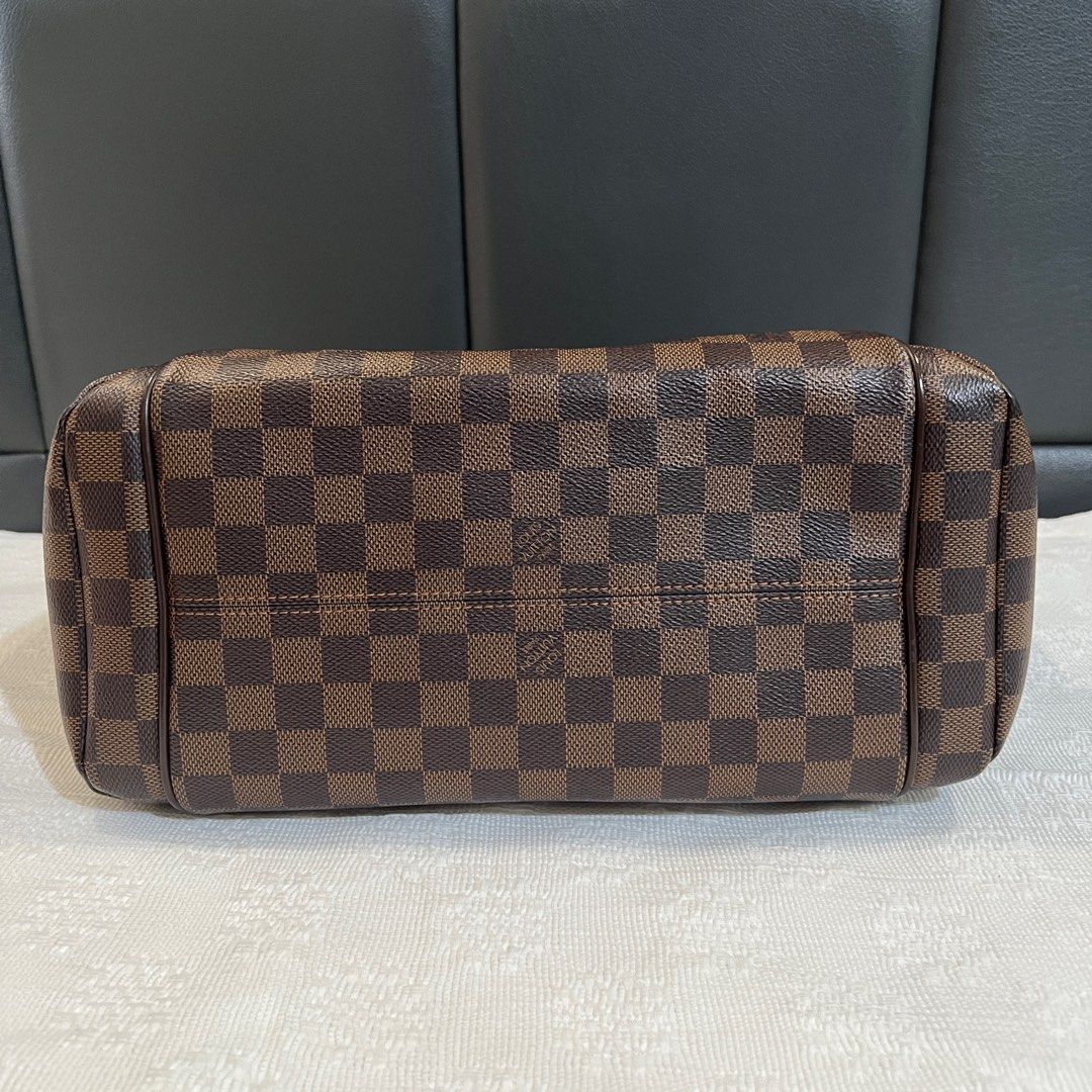 LOUIS VUITTON Totally MM Bag – Monica's Boutique & Consignment