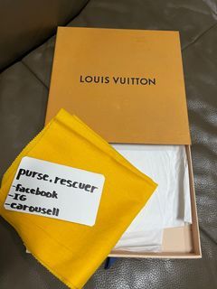 🛑Louis Vuitton Monogram Cube Scott Box Plexiglass Accessory Case Bag,  Luxury, Bags & Wallets on Carousell