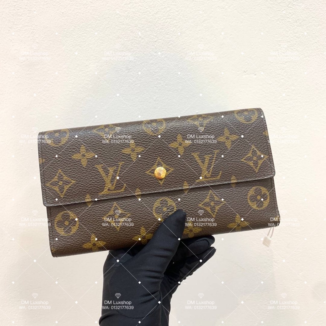 LV Sarah Long Wallet Damier Ebene, Luxury, Bags & Wallets on Carousell