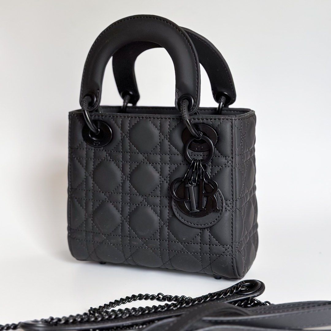 Matte black handbag discount