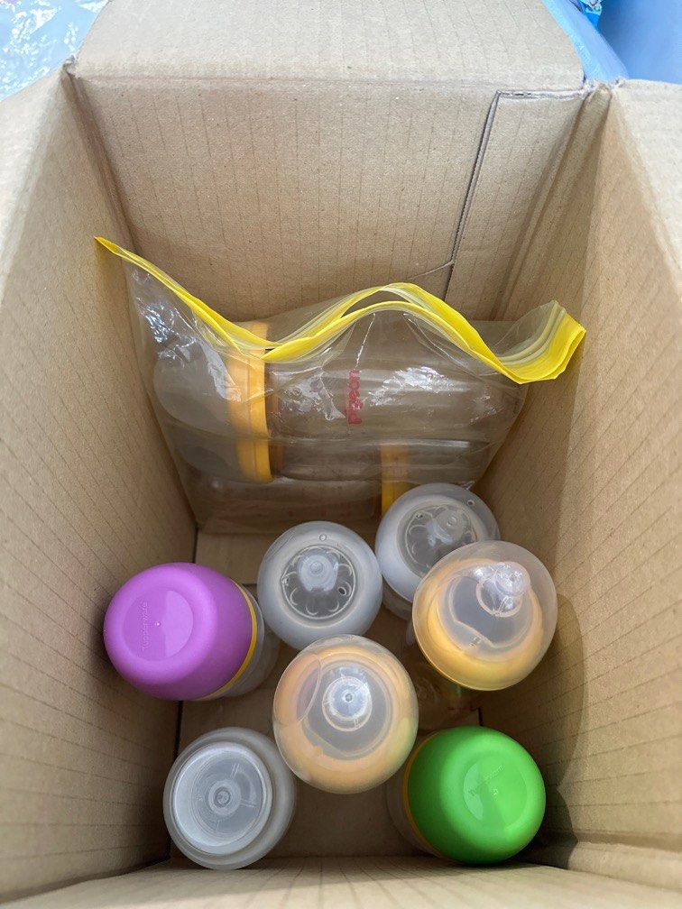Milk bottles to donate, Babies & Kids, Nursing & Feeding, Breastfeeding