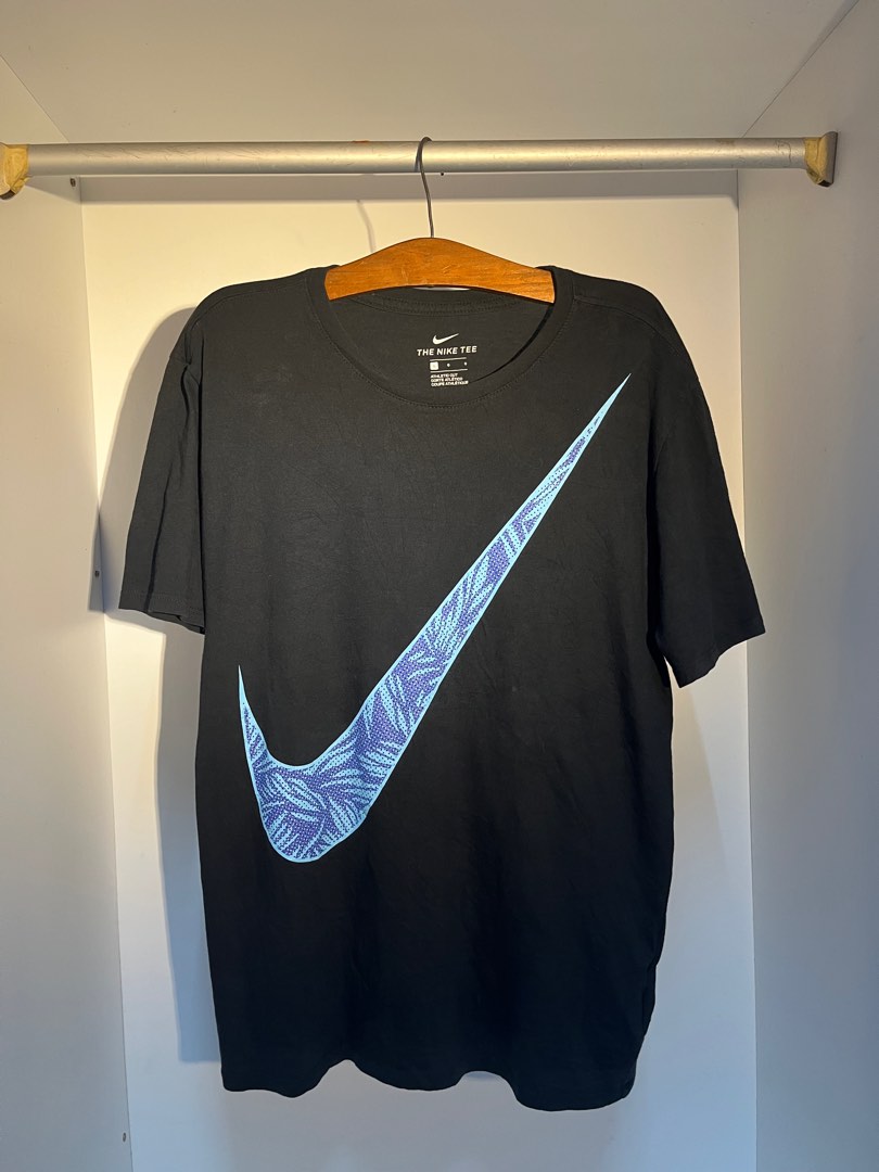 NIKE BIG SWOOSH FOR SALE Men s Fashion Tops Sets Tshirts