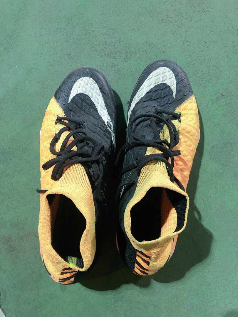 Nike boot Hypervenom Phantom Phelon III IC