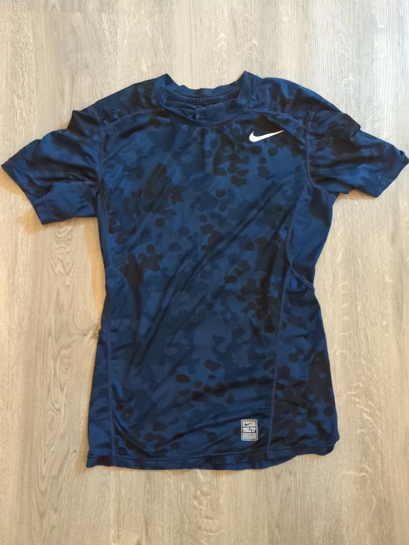 Nike Pro Combat, Men's Fashion, Activewear on Carousell