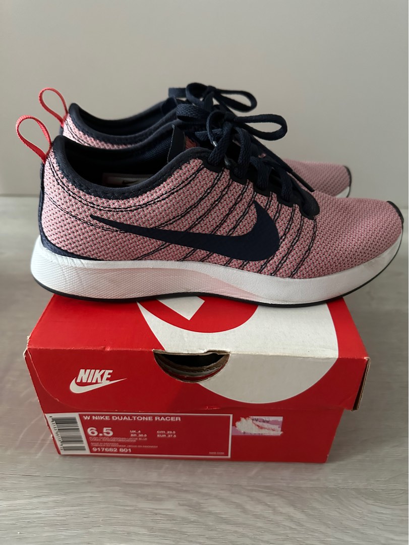 W nike new arrivals dualtone racer