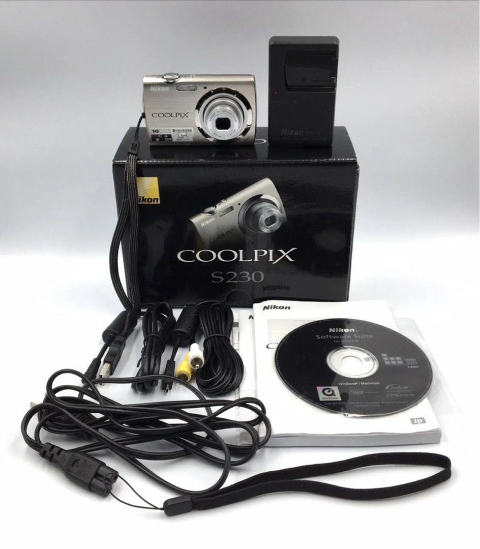 Nikon デジタルカメラ COOLPIX (クールピクス) S230 ソリッドシルバー