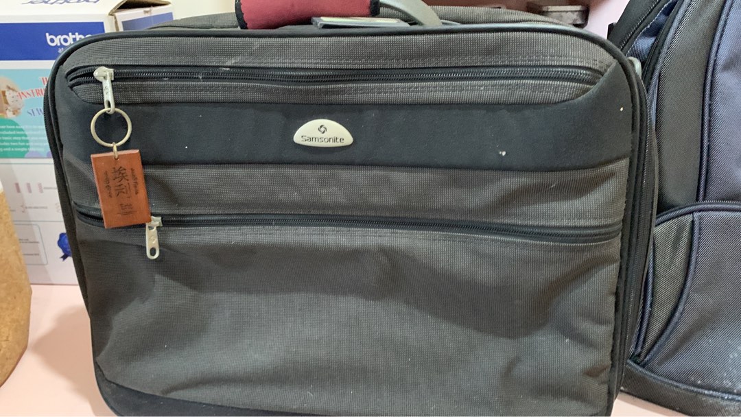 Pre owned hotsell bags for sale