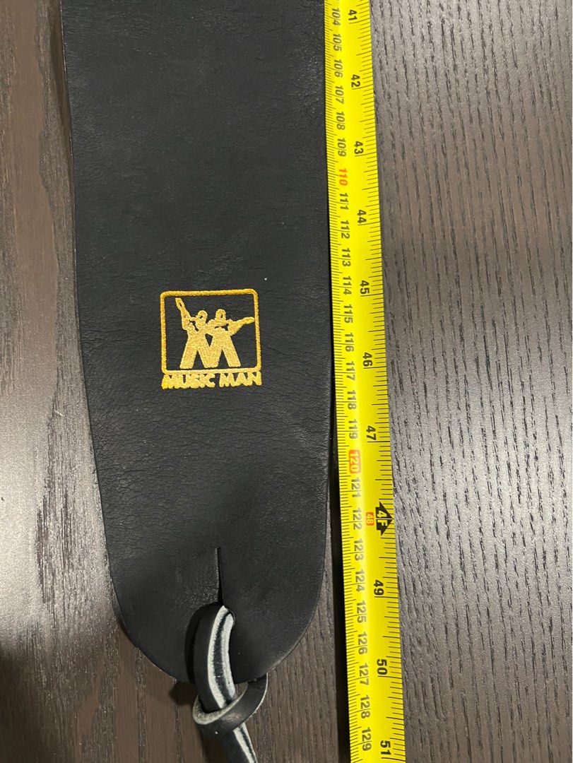 RARE MUSIC MAN LEATHER GUITAR STRAP Audio Other Audio Equipment
