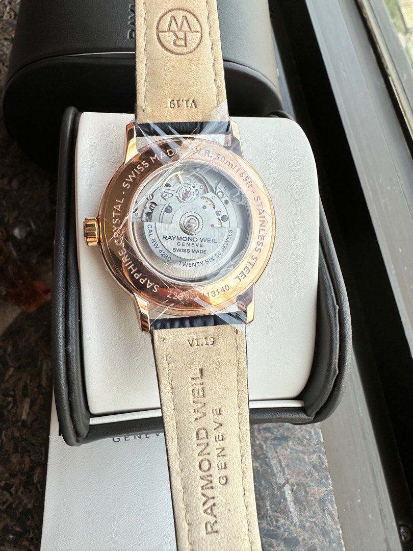 Raymond on sale weil clock
