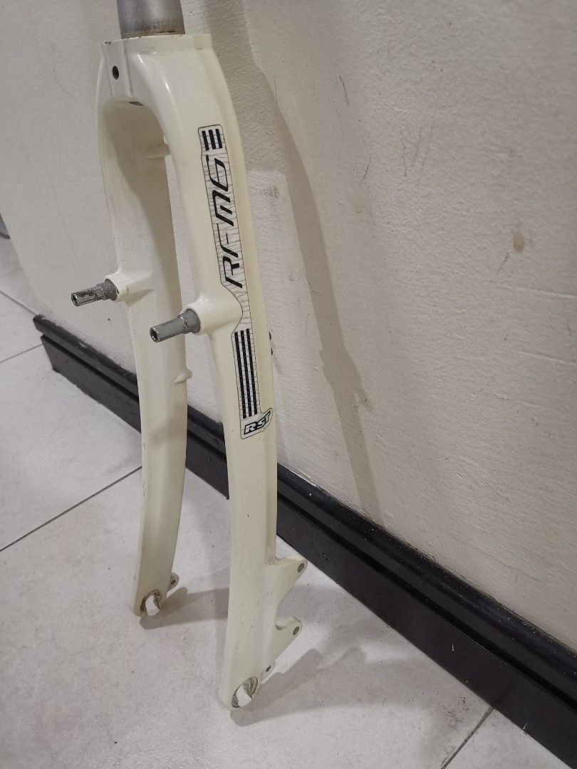 RST rigid fork