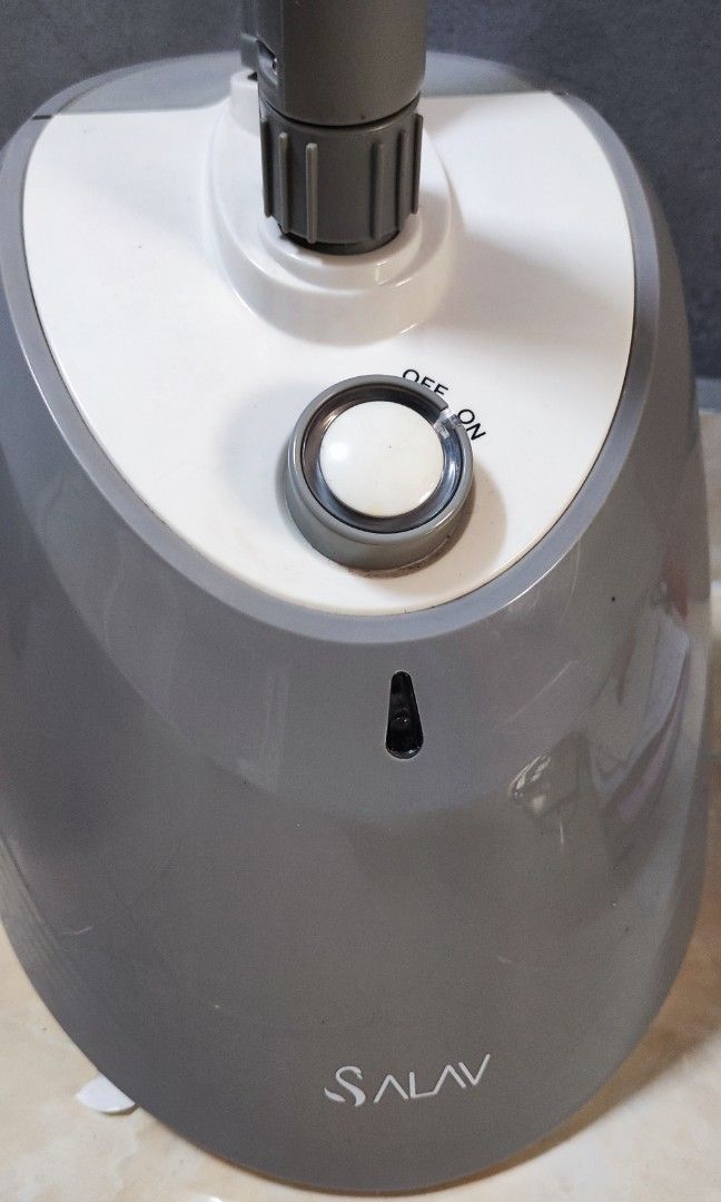Salav Steamer, TV & Home Appliances, Irons & Steamers on Carousell