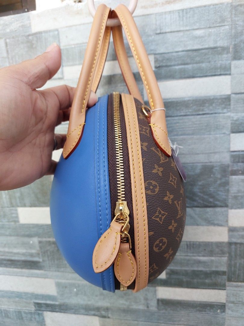SALE📌📌📌 P1,500 only # 17268 - Egg Bag, Women's Fashion, Bags