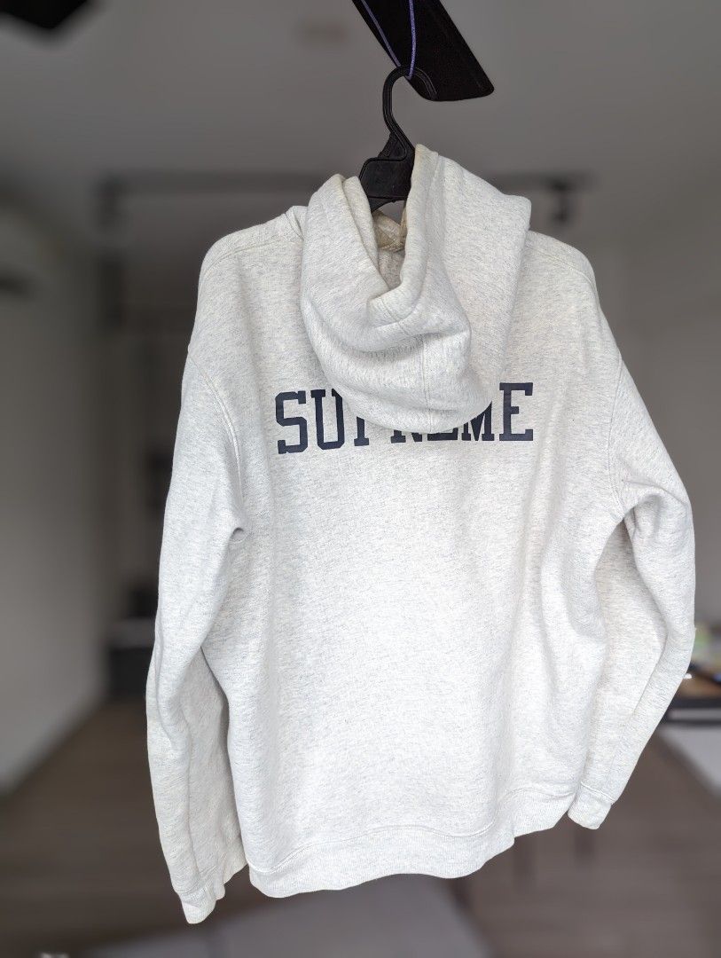 Supreme champion online hooded sweatshirt