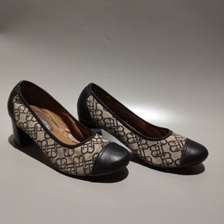 Sepatu heels Everbest 36 / 37  original