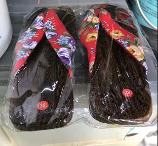 （分類：）位於 。 由 yyhellokitty 提交（商品編號 1262091200，圖片 1）。簡介： 。