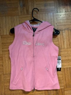 Size M light pink rocawear sleeveless hoodie