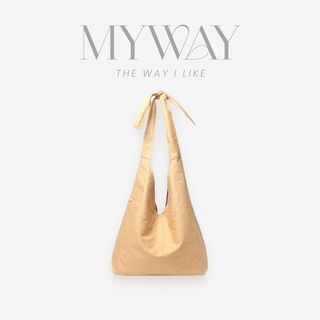 Prada Soft Padded Re-Nylon Mini-Bag White For Women 7.1in/18cm %