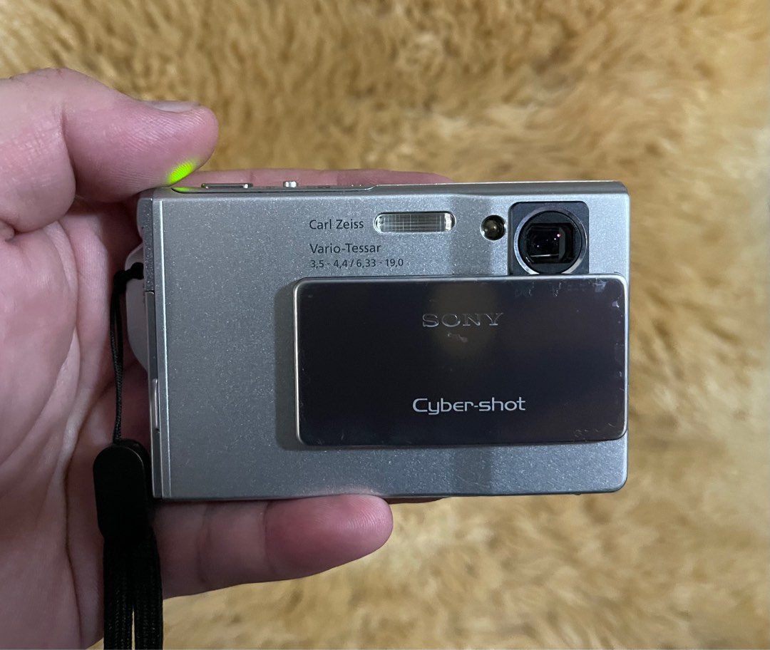 Sony Cybershot DSCT7 Rare Ultra Slim Digital Camera, Photography