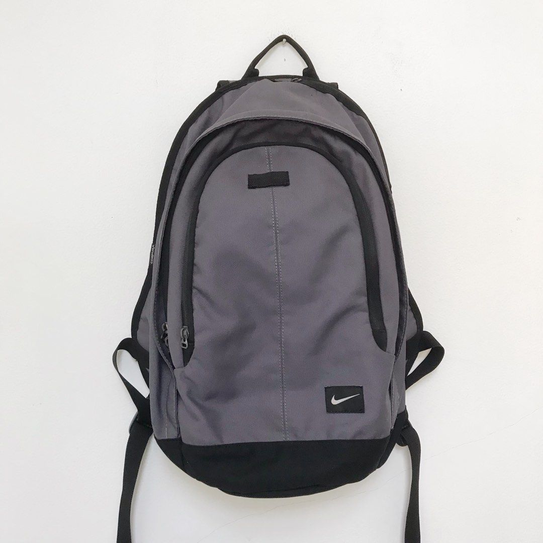 Nike hayward 25m backpack sales