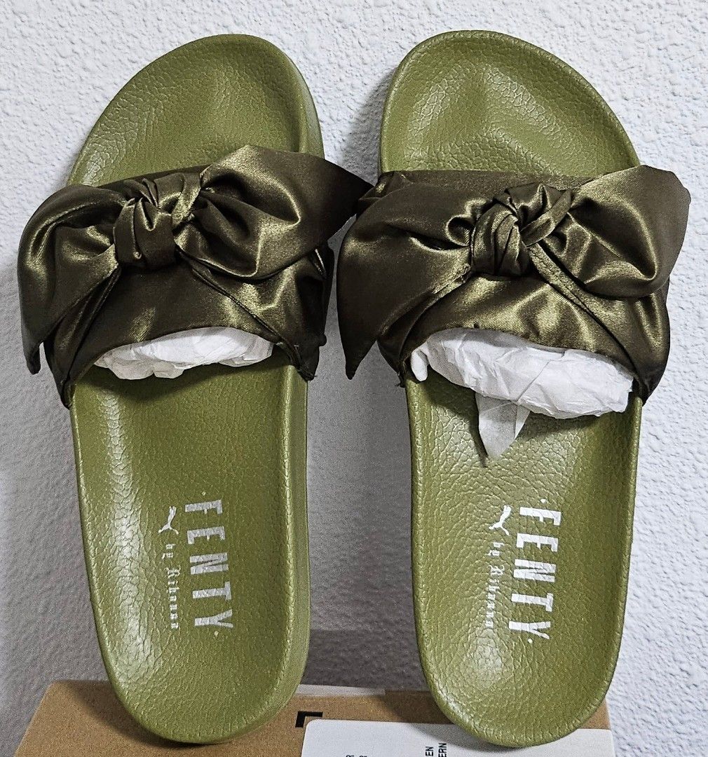The Rihanna x Puma Fenty Bow Slide Women s Fashion Footwear