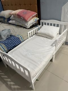 (Category: ) located in . Submitted by noahsheartph (Listing ID 1262087046, Image 1). Description: .