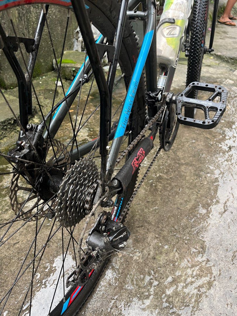 Trinx bike for sale (Category: Bicycles) located in Quezon City. Submitted by jetronglomar (Listing ID 1262044913, Image 3). Description: Selling my bike including all the accessories on the picture. Honest issue: one brake is not working anymore. For pickup only. Pm for more details.