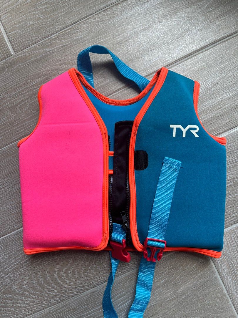 TYR Life Vest/ Buoyancy Aid for Kids, Sports Equipment, Sports & Games