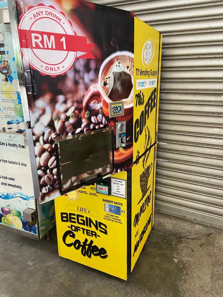 Vending Machine Kopi used, Food & Drinks, Other Food & Drinks on Carousell