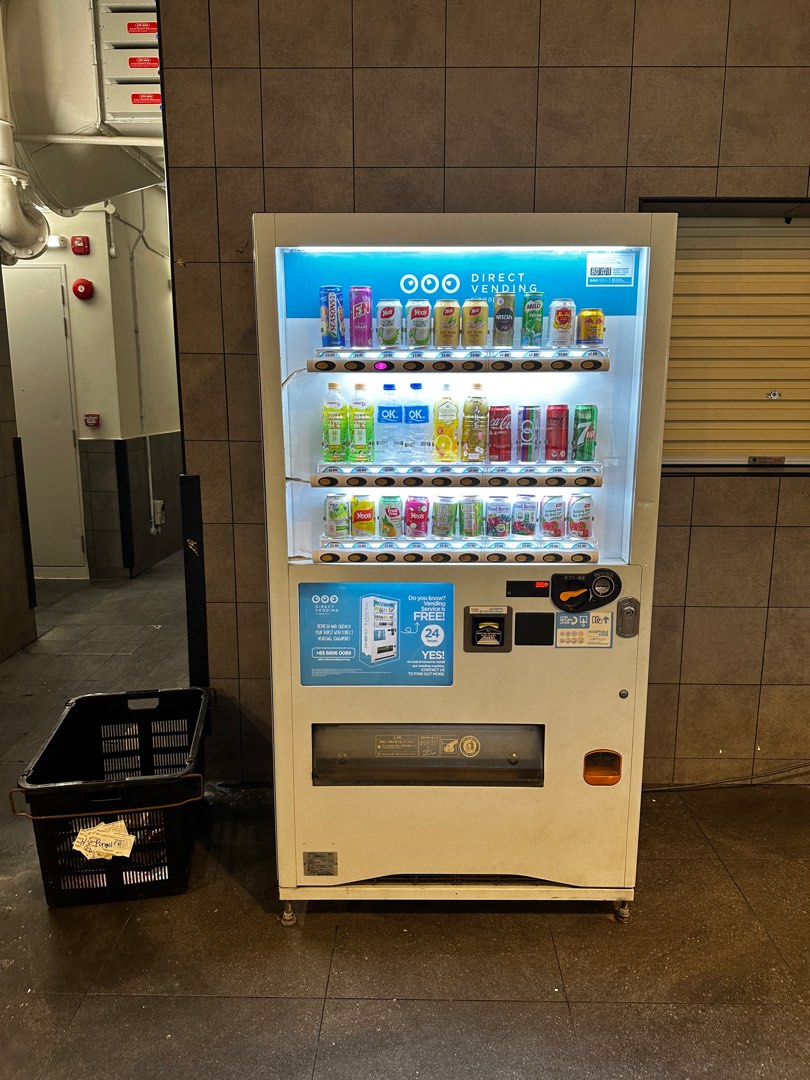 Vending Machine Merchandiser, Jobs, Hospitality, F&B on Carousell