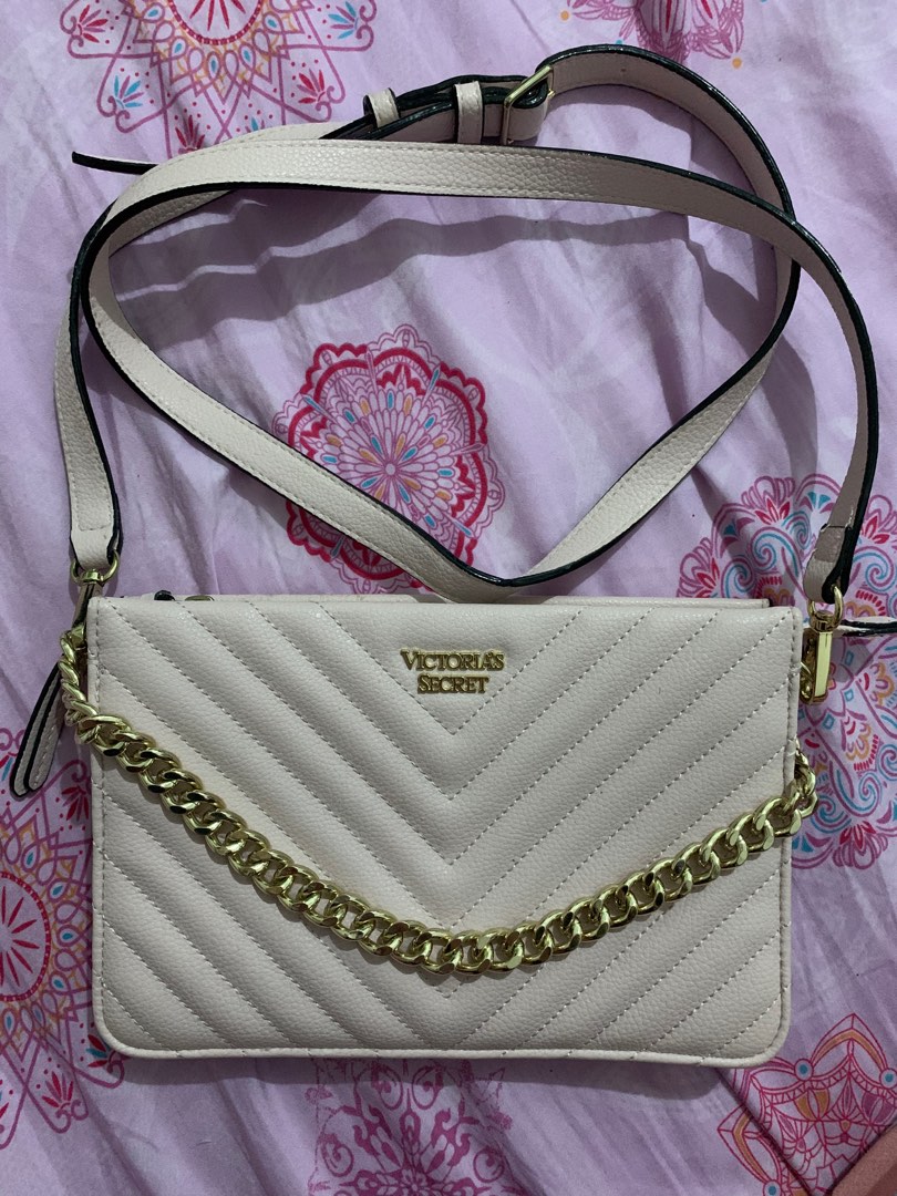 Victoria’s Secret Sling bag , Women's Fashion, Bags & Wallets, Cross