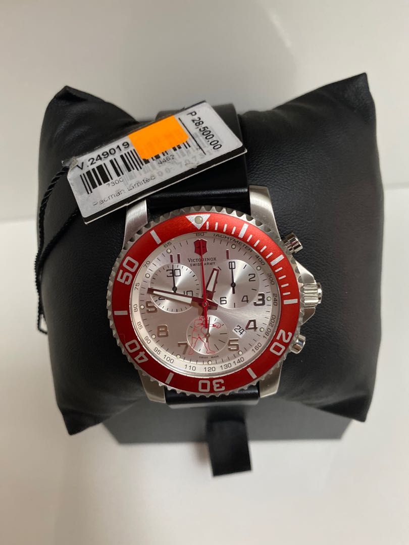 Victorinox Swiss Army )Pacman Limited Edition Series), Men's Fashion ...