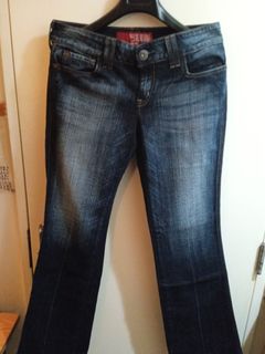 （分類：）位於 。 由 mw8888 提交（商品編號 1262053949，圖片 1）。簡介： 。