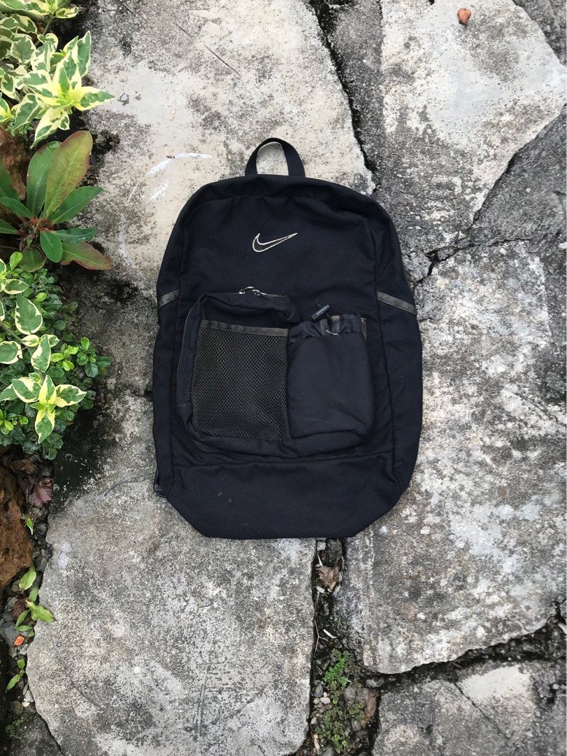 Old sale nike backpacks