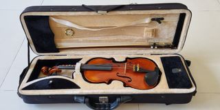 (Category: ) located in . Submitted by simplymusic (Listing ID 1262000203, Image 1). Description: .
