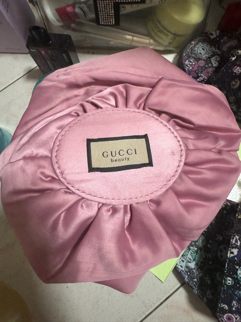 GUCCI Beauty Pink Satin Cosmetic Makeup Bag Pouch VIP Gift New