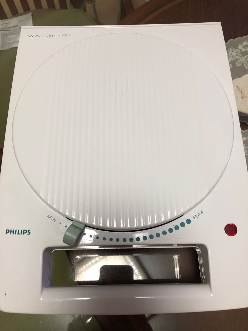 Waffle Maker by Philips, TV & Home Appliances, Kitchen Appliances, Ovens & Toasters on Carousell