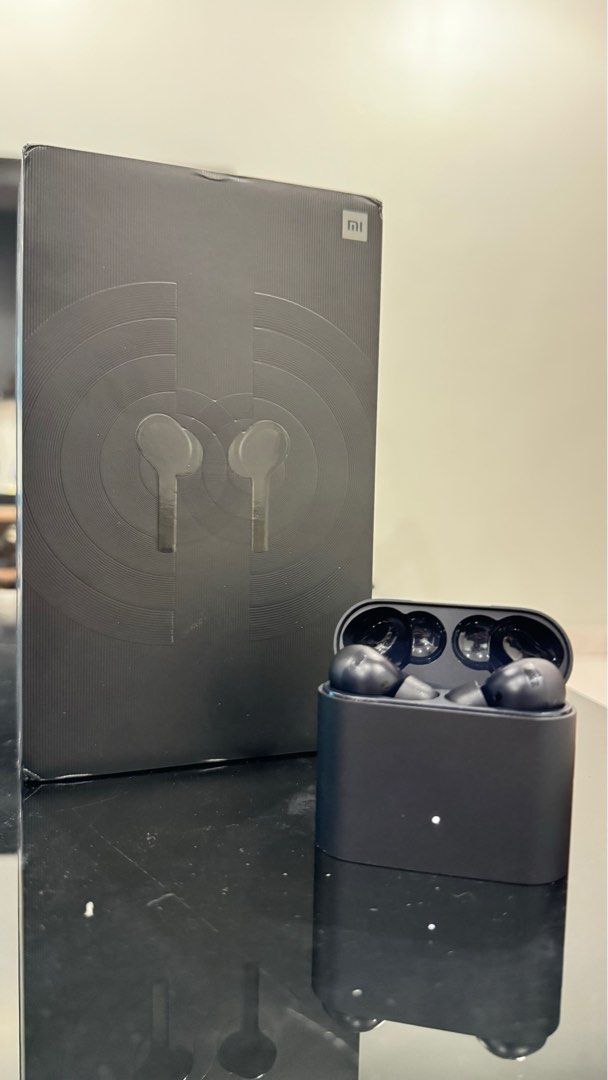 Xiaomi earbuds charger outlet