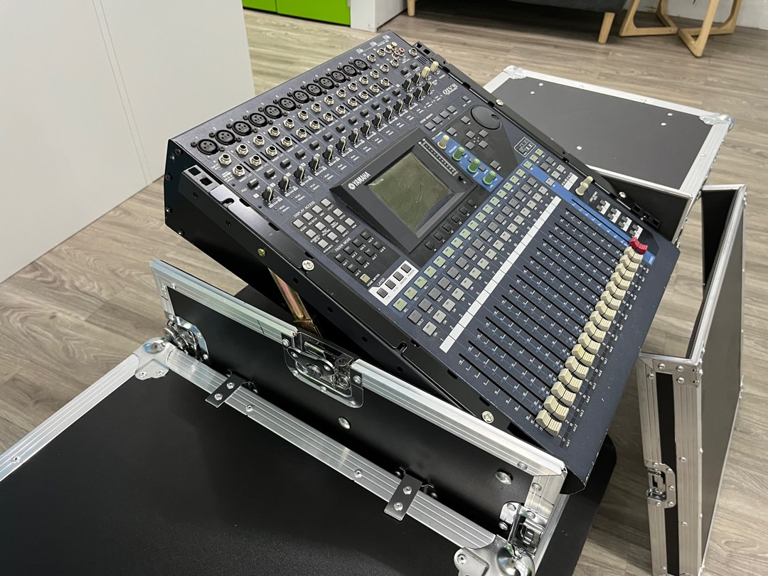 Yamaha 01V96 audio mixer + Dante + Rack, 音響器材, 其他音響配件及設備 Carousell