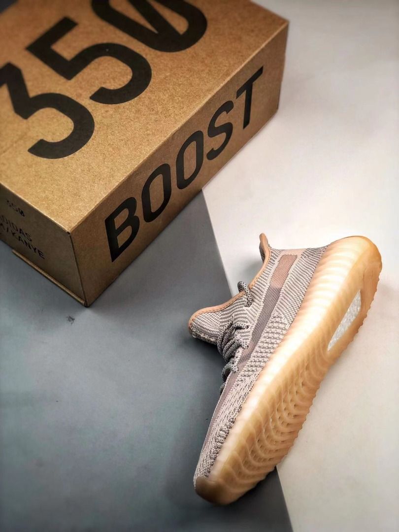 Yeezy 350 Boost V2