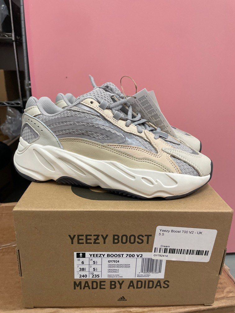yeezy 700 creams