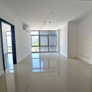 2BR Condo in West Gallery Place, BGC, Taguig