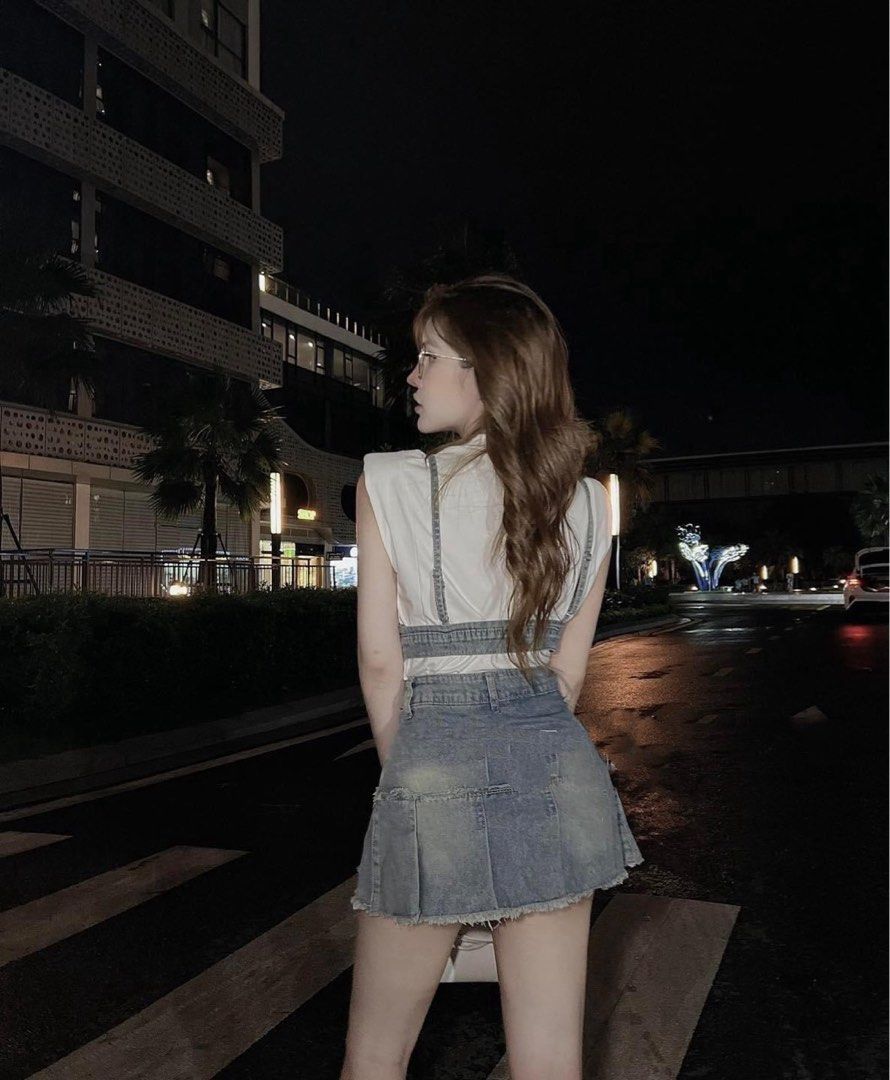 White shirt and bralette hotsell