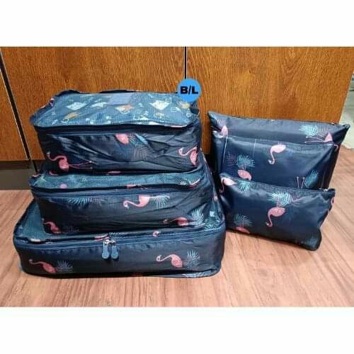 6 in 1 Travel Pouch (Category: Purses & Pouches) located in Manila. Submitted by chedelm (Listing ID 1262236270, Image 3). Description: .