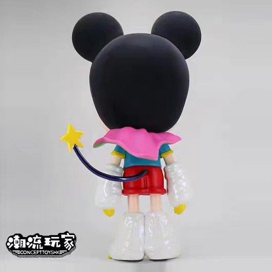 Hikari Shimoda ミッキーマウス-