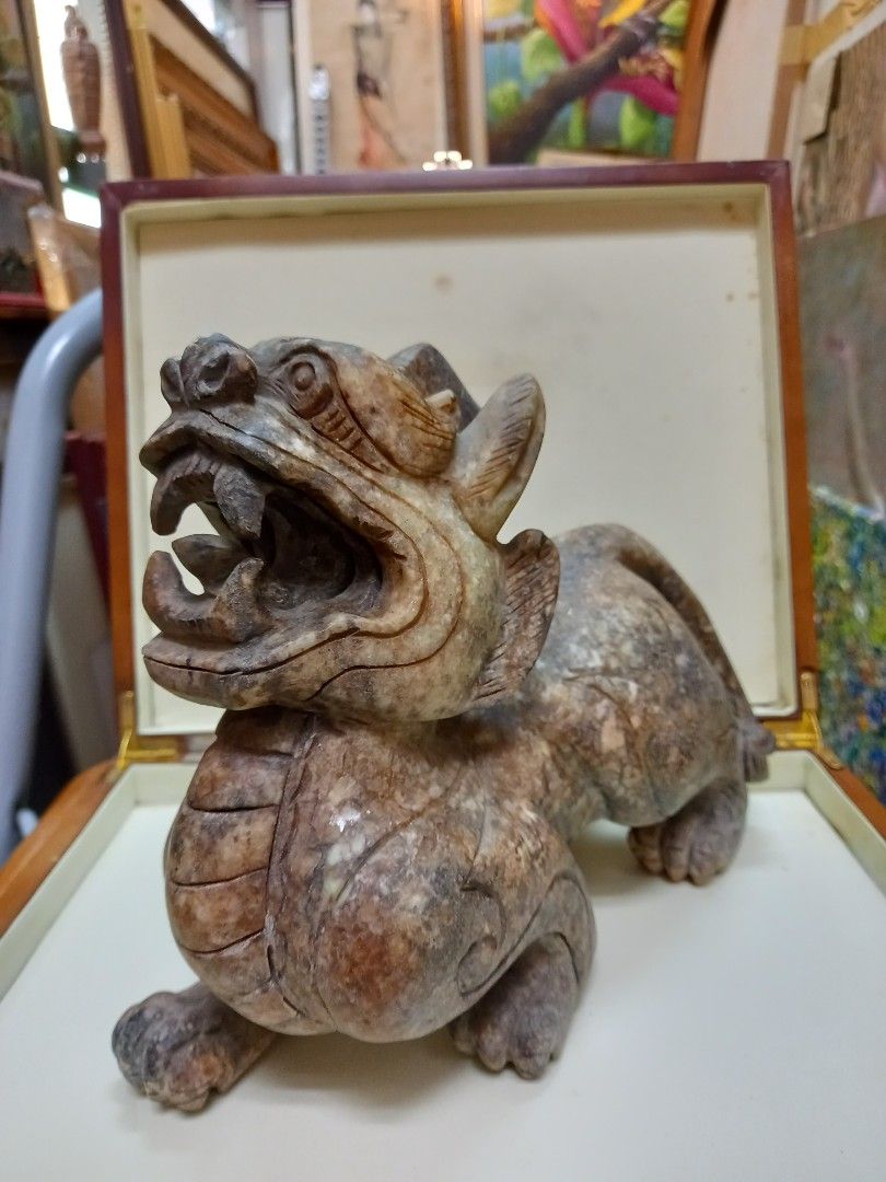 中国陶瓷风水貔貅雕像 Pixiu Figurine Ceramic, Hobbies & Toys