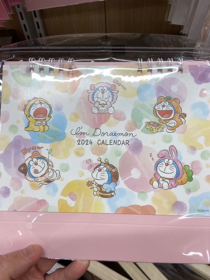 多啦A夢/叮噹2024年月曆Doraemon Calendar, 興趣及遊戲, 手作＆自家設計, 文具 Carousell