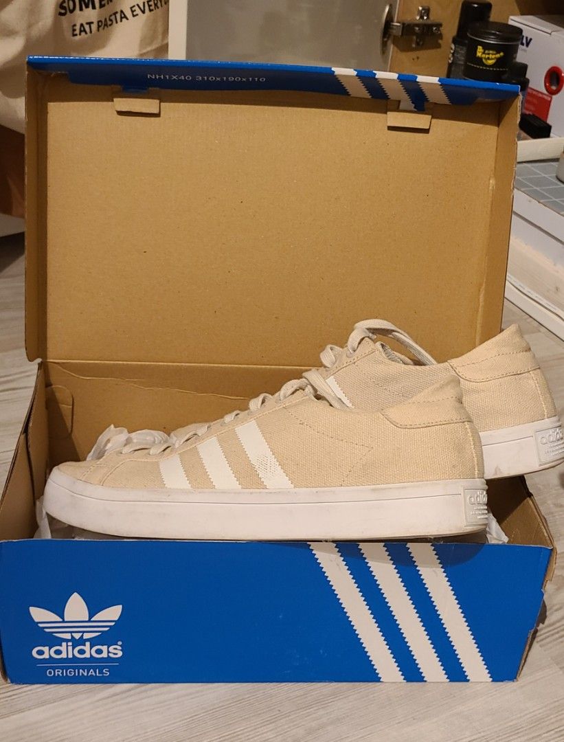 Adidas Court Vantage Beige Brown Carousell