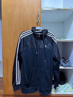 (Category: ) located in . Submitted by kristopheryong (Listing ID 1262169554, Image 1). Description: .