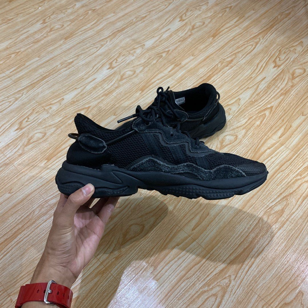 Adidas ozweego sales 8.5